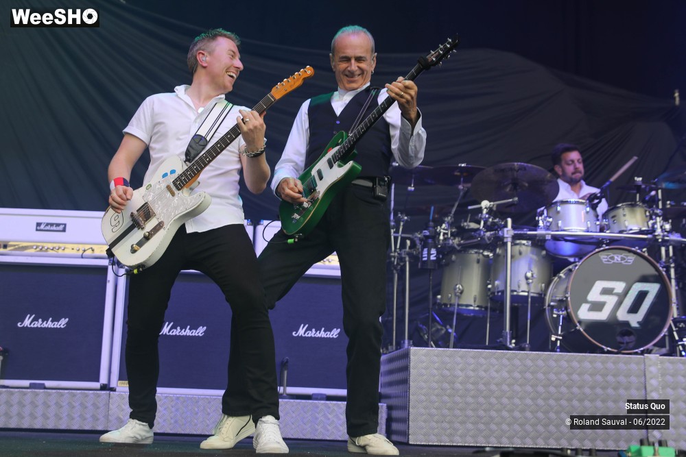28/44 photos du spectacle Status Quo