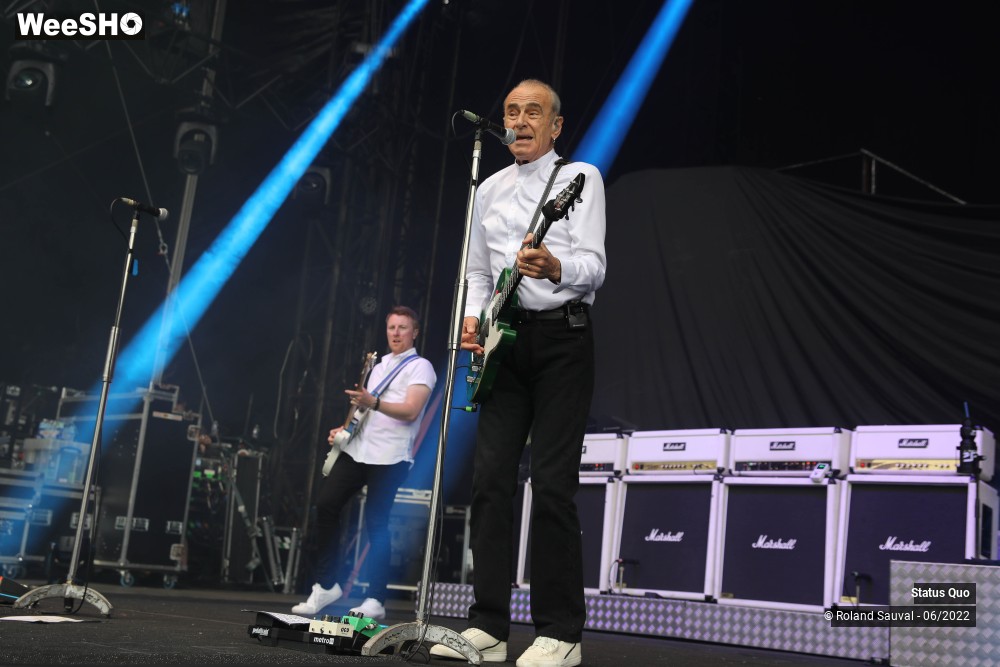 35/44 photos du spectacle Status Quo