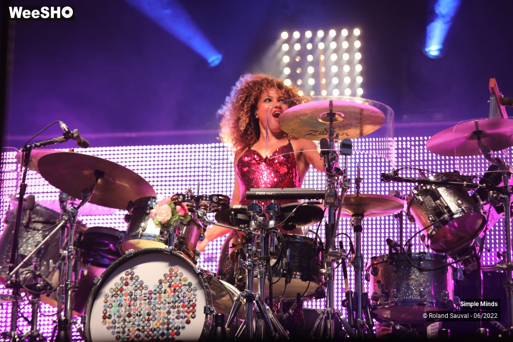 17/45 photos du spectacle Simple Minds