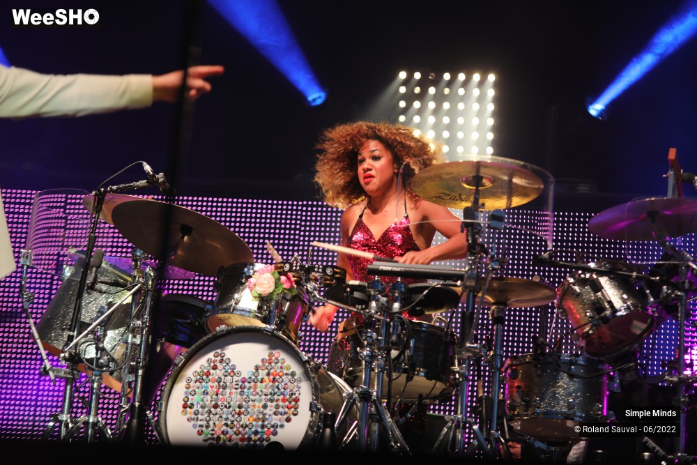 18/45 photos du spectacle Simple Minds