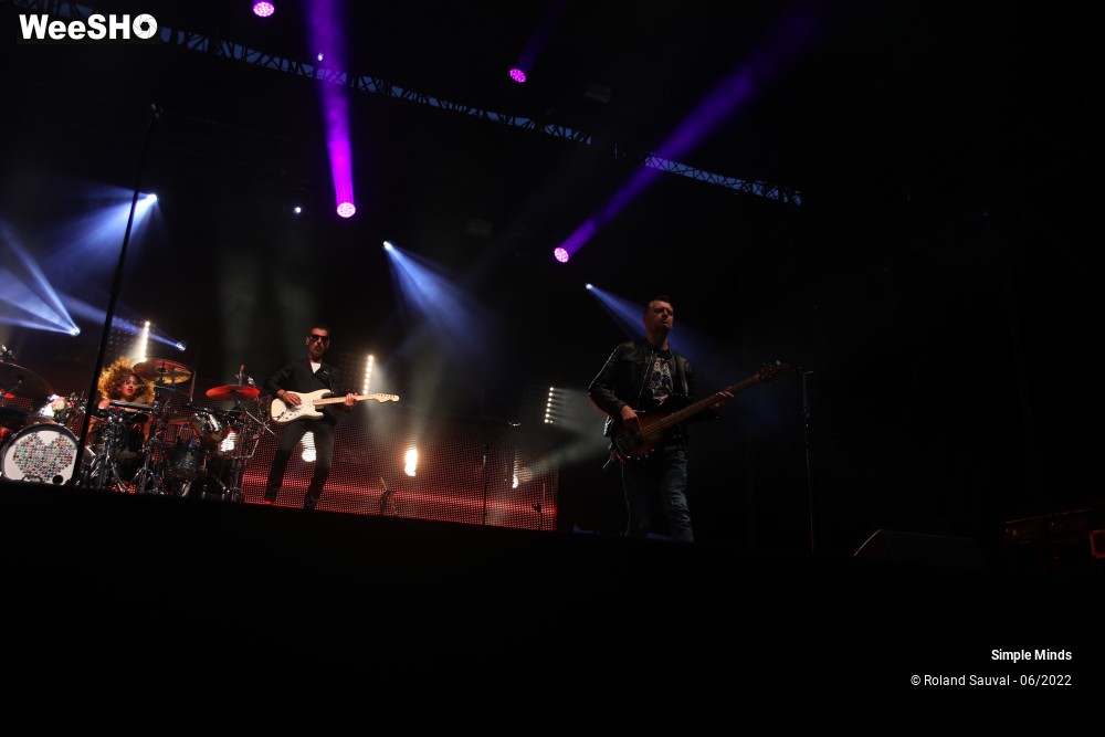 24/45 photos du spectacle Simple Minds