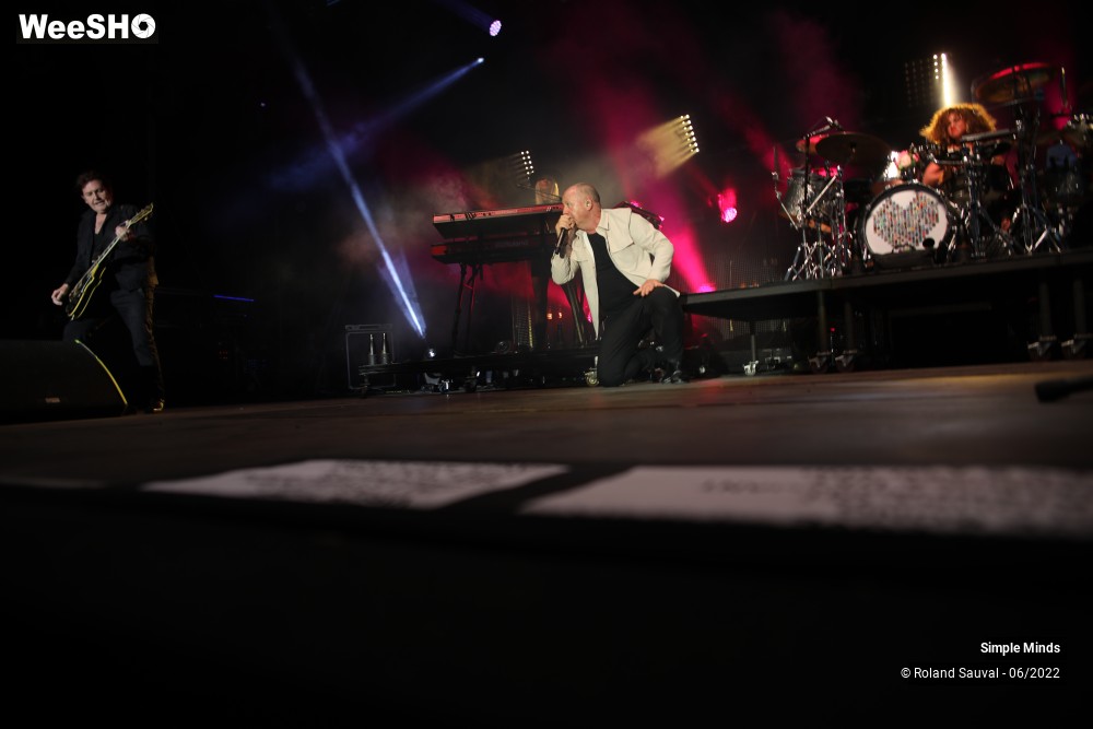 35/45 photos du spectacle Simple Minds