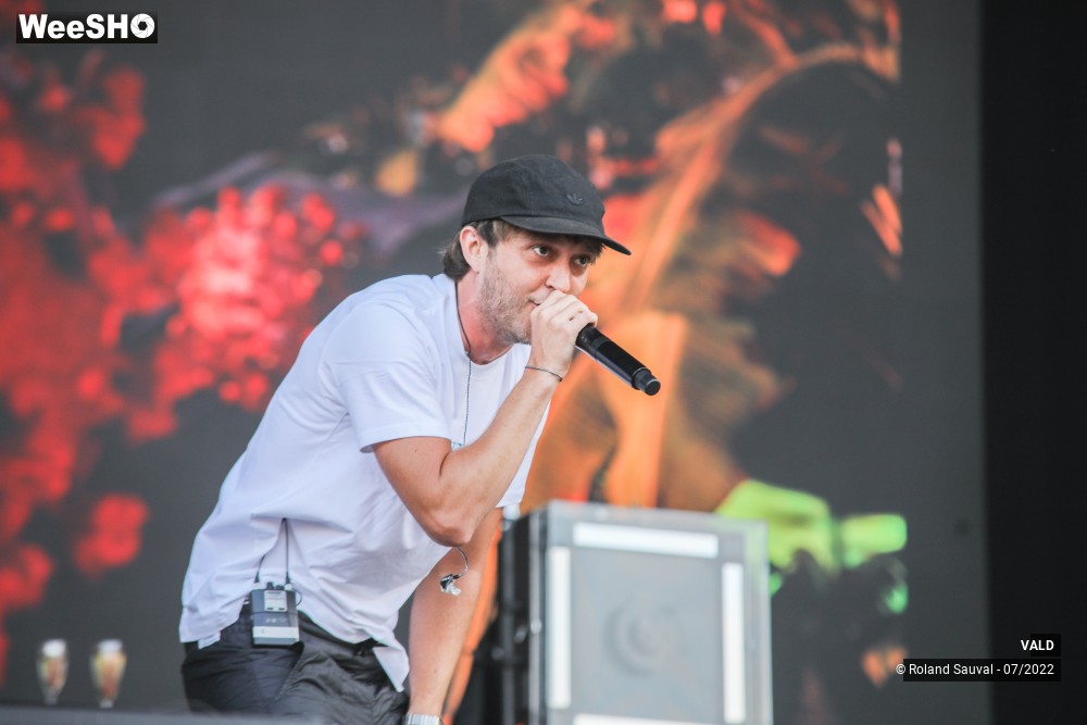 17/31 photos du spectacle VALD