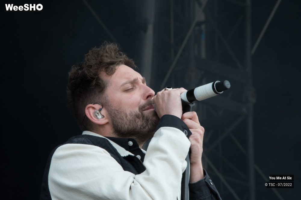 3/10 photos du spectacle You Me At Six