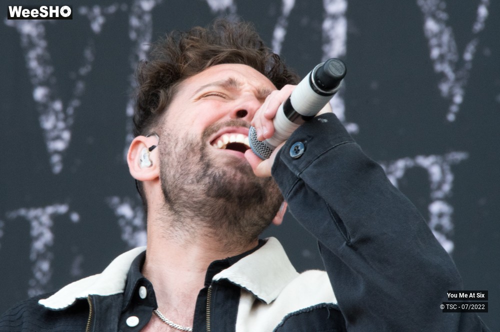 7/10 photos du spectacle You Me At Six