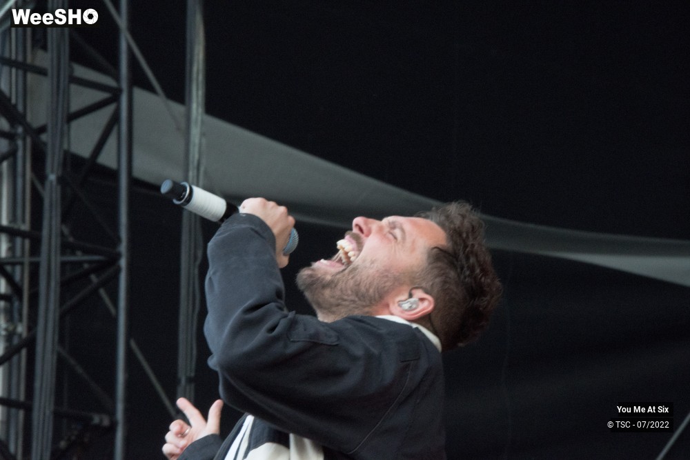 8/10 photos du spectacle You Me At Six