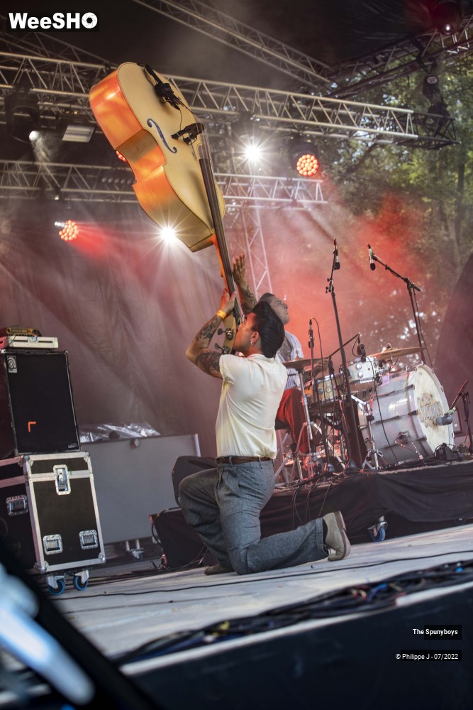 6/21 photos du spectacle The Spuny Boys
