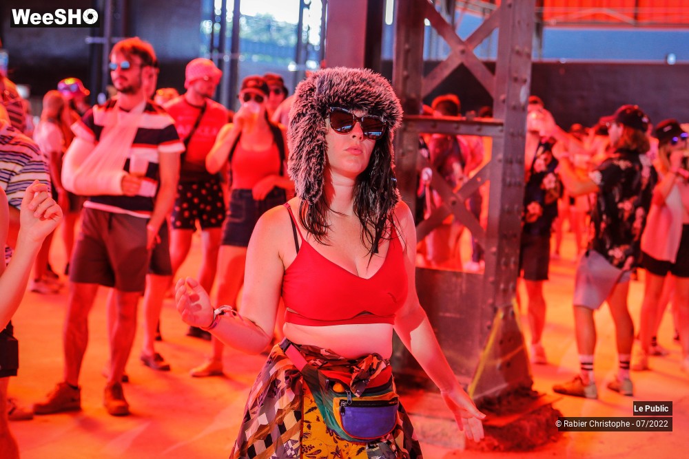 55/60 photos du spectacle Ambiance 2 au Festival Les Nuits Secrètes 2022