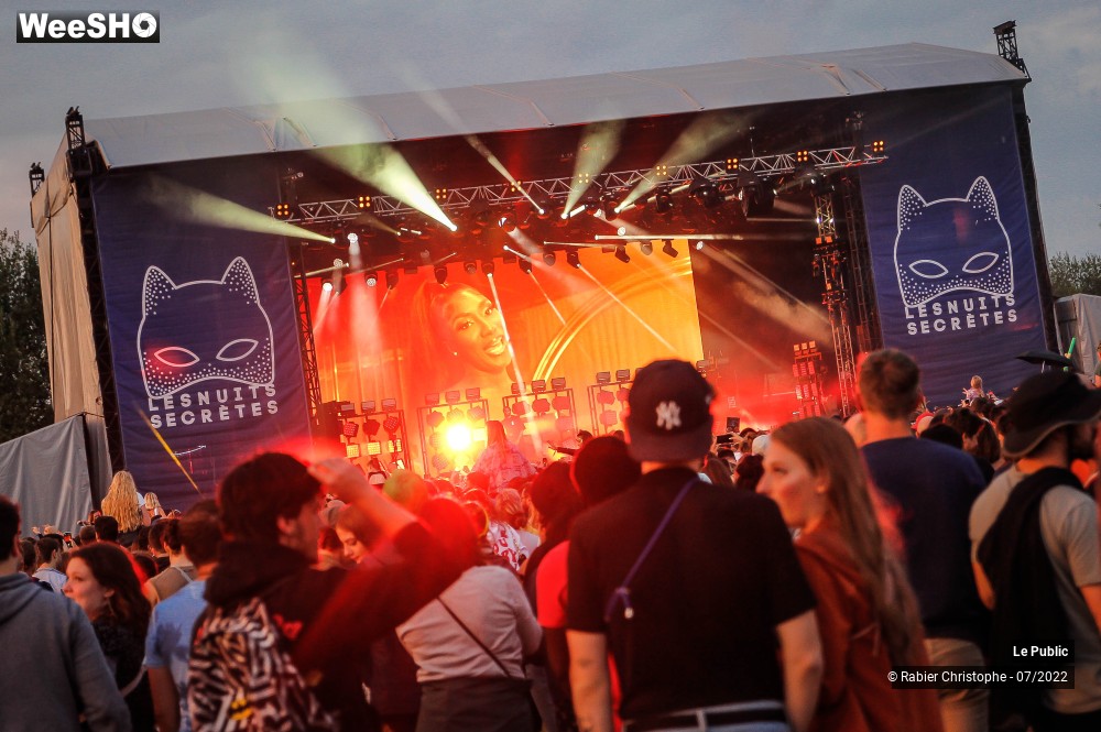15/60 photos du spectacle Ambiance 4 au Festival Les Nuits Secretes 2022