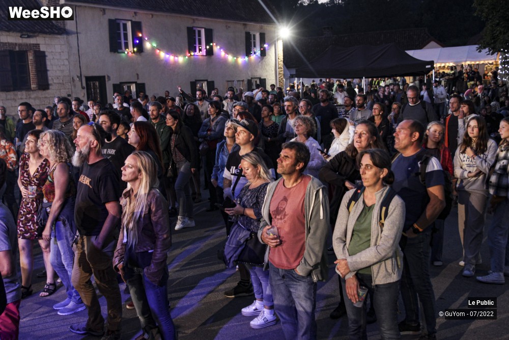 30/49 photos du spectacle Illuminés 2022 J1 Ambiance et staff