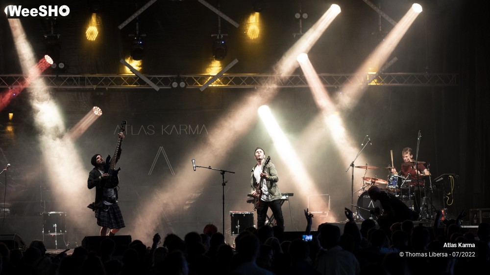 15/15 photos du spectacle Atlas Karma