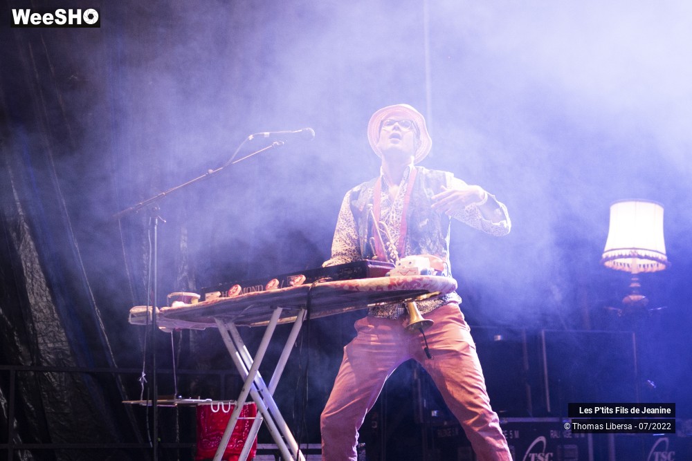 3/17 photos du spectacle Les P'tits Fils de Jeanine
