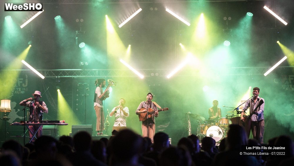 17/17 photos du spectacle Les P'tits Fils de Jeanine