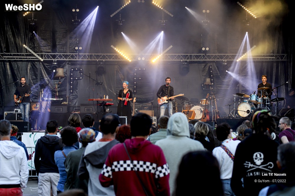 1/65 photos du spectacle Les Tit' Nassels