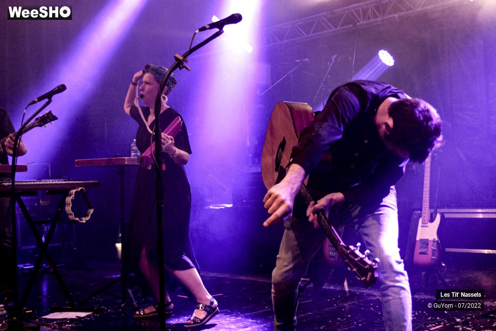 64/65 photos du spectacle Les Tit' Nassels