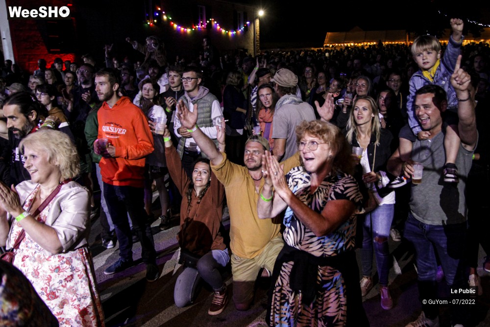37/52 photos du spectacle Illuminés 2022 J2 Ambiance et staff