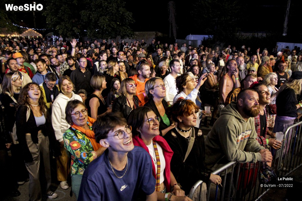 44/52 photos du spectacle Illuminés 2022 J2 Ambiance et staff
