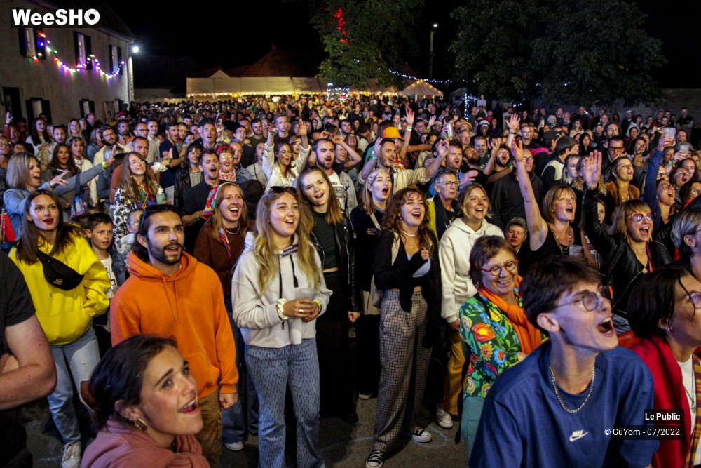 45/52 photos du spectacle Illuminés 2022 J2 Ambiance et staff