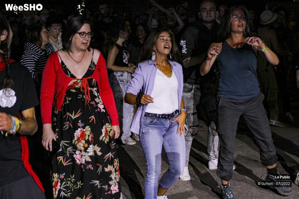 21/63 photos du spectacle Illuminés 2022 J3 Ambiance et staff