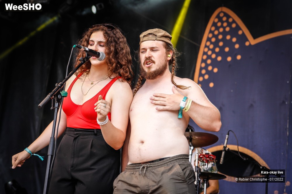 22/68 photos du spectacle Kara-okay live