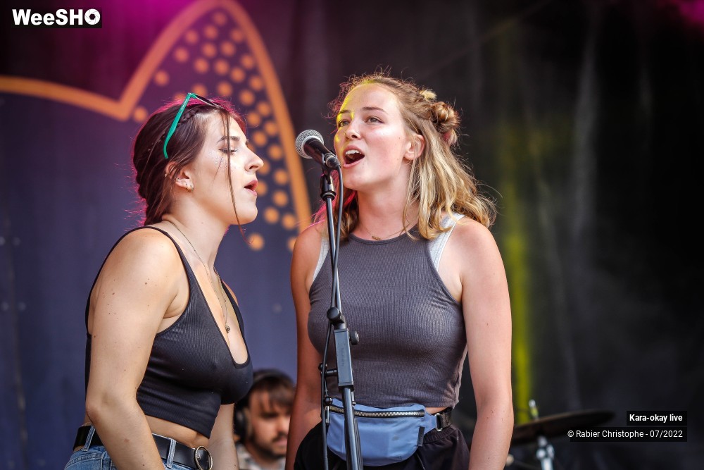 25/68 photos du spectacle Kara-okay live