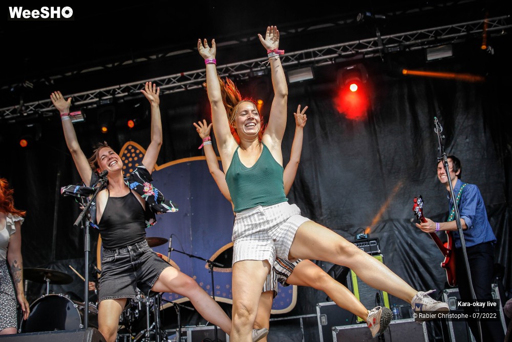 66/68 photos du spectacle Kara-okay live