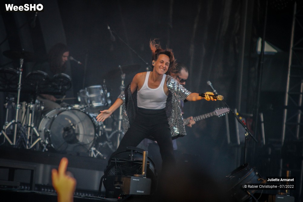 15/23 photos du spectacle Juliette Armanet