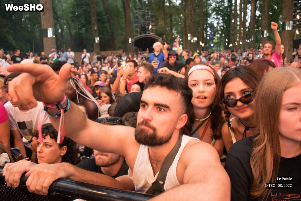 8/12 photos du spectacle Ambiance J3 au Cabaret Vert 2022