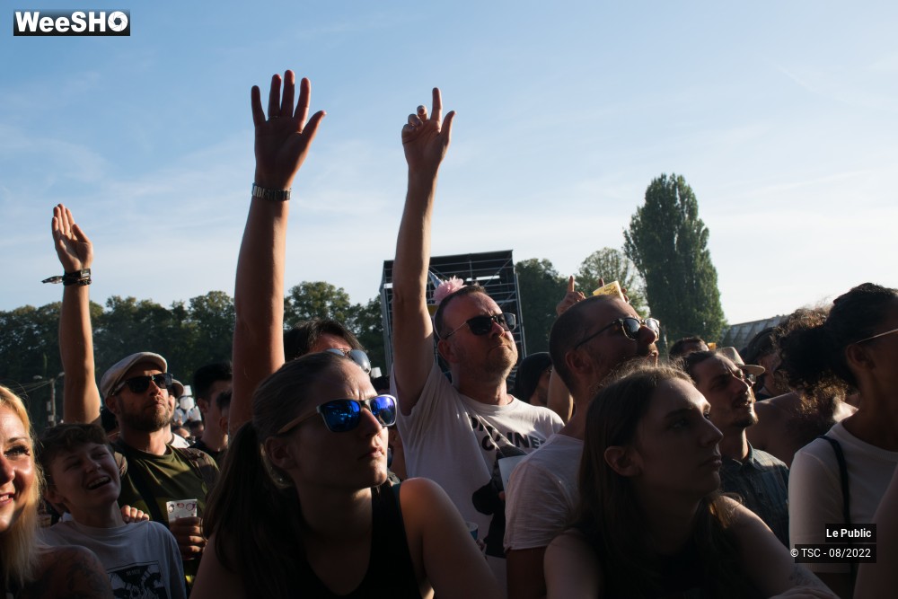 8/20 photos du spectacle Ambiance J4 au Cabaret Vert 2022