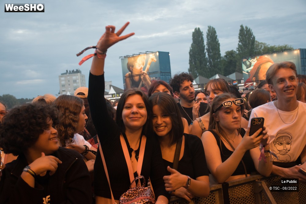 38/48 photos du spectacle Ambiance J5 au Cabaret Vert 2022