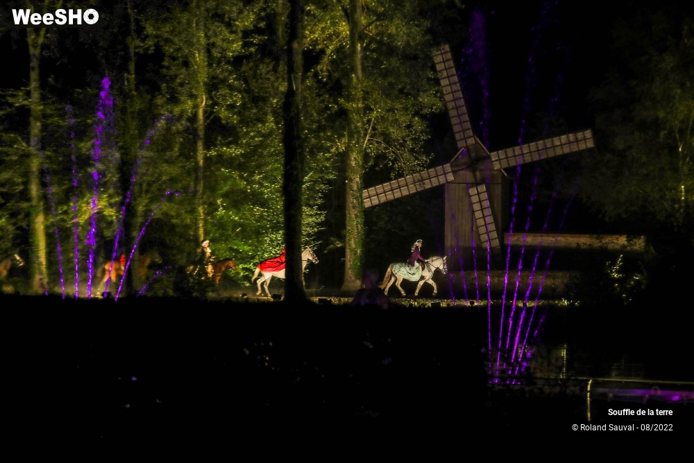 62/100 photos du spectacle Le Souffle de la terre