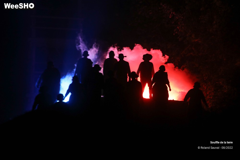 67/100 photos du spectacle Le Souffle de la terre