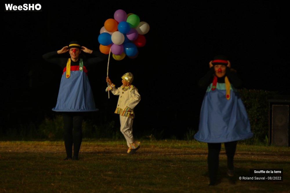 83/100 photos du spectacle Le Souffle de la terre