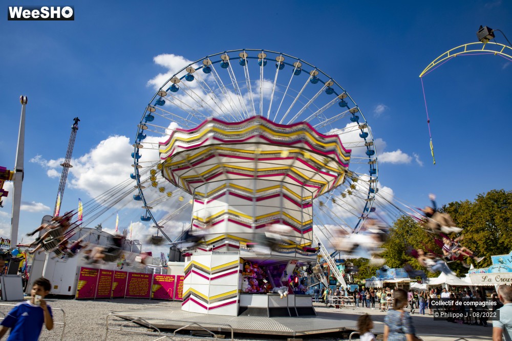 32/39 photos du spectacle Inauguration de la Foire aux Manèges 2022