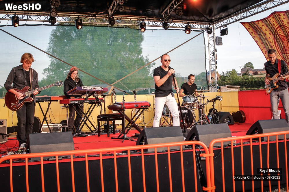 2/50 photos du spectacle Royal Electric