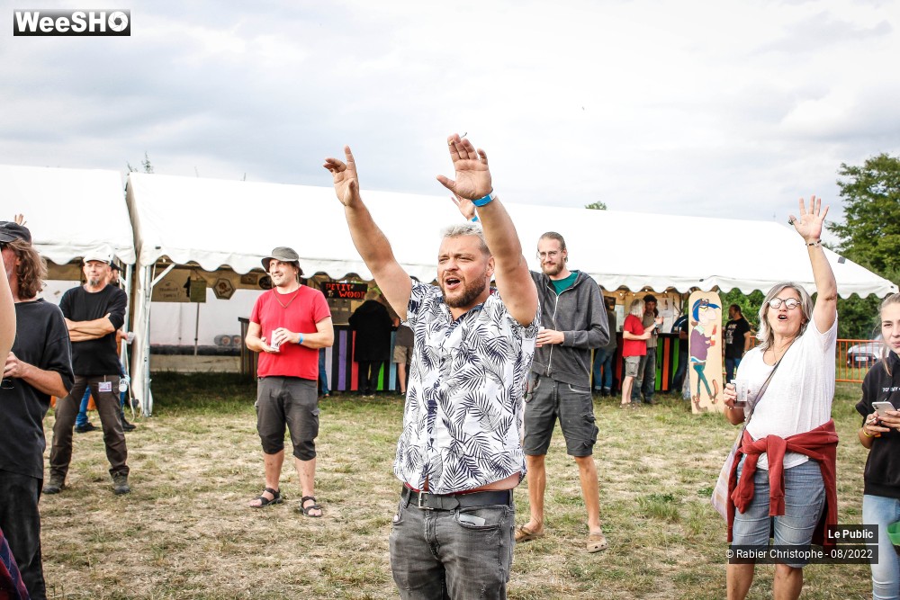 53/56 photos du spectacle Ambiance 2 au Festival Le P'tit wood 2022