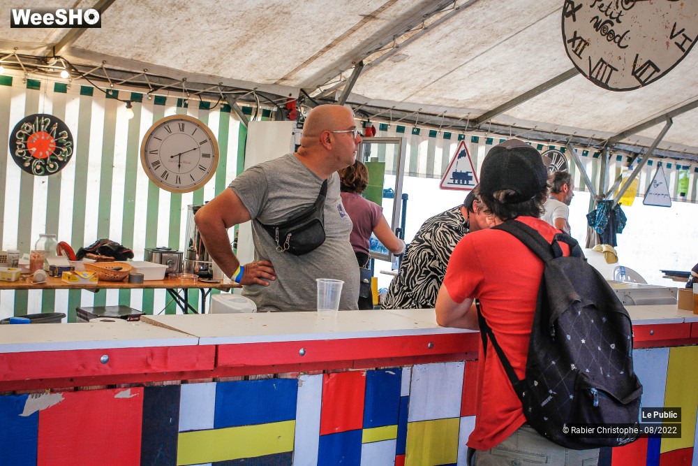 9/54 photos du spectacle Ambiance 3 au Festival Le P'tit wood 2022