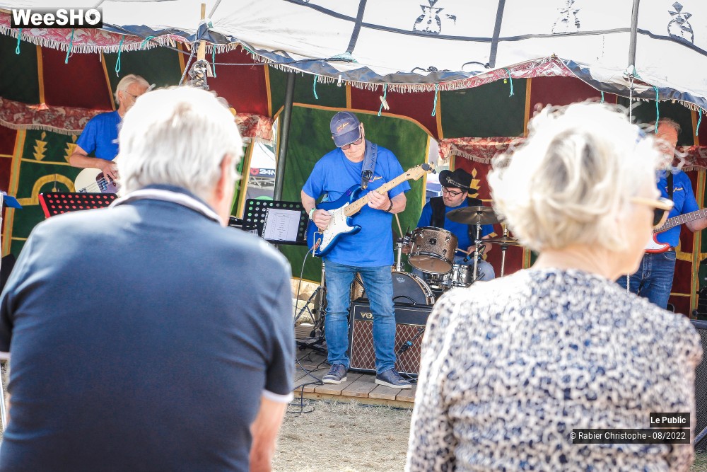 17/54 photos du spectacle Ambiance 3 au Festival Le P'tit wood 2022