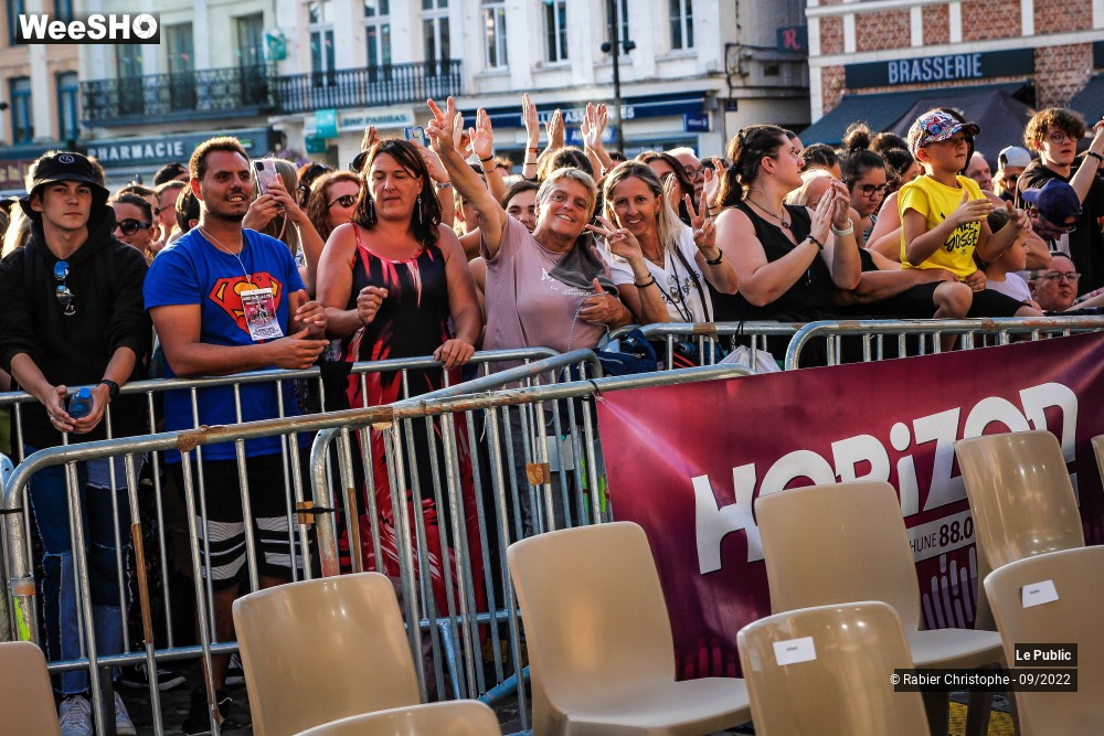6/33 photos du spectacle Ambiance au Horizon Music Live