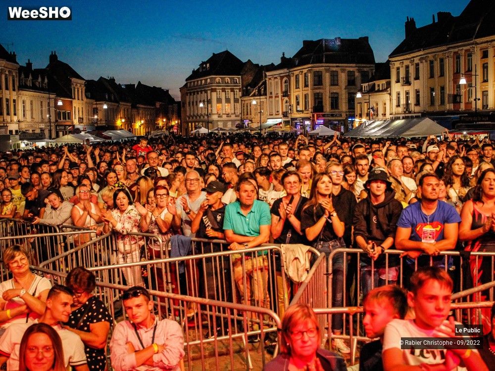 22/33 photos du spectacle Ambiance au Horizon Music Live