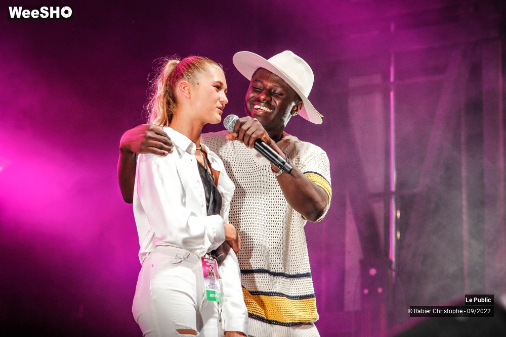 32/33 photos du spectacle Ambiance au Horizon Music Live