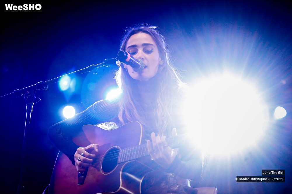 12/15 photos du spectacle June the Girl
