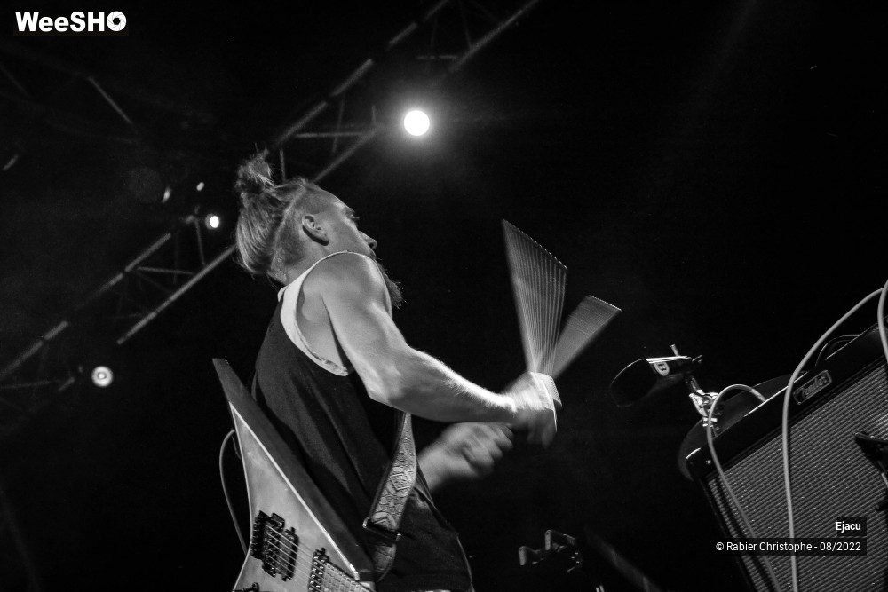 30/33 photos du spectacle Ejacu