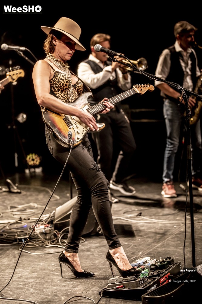 5/41 photos du spectacle Ana Popovic