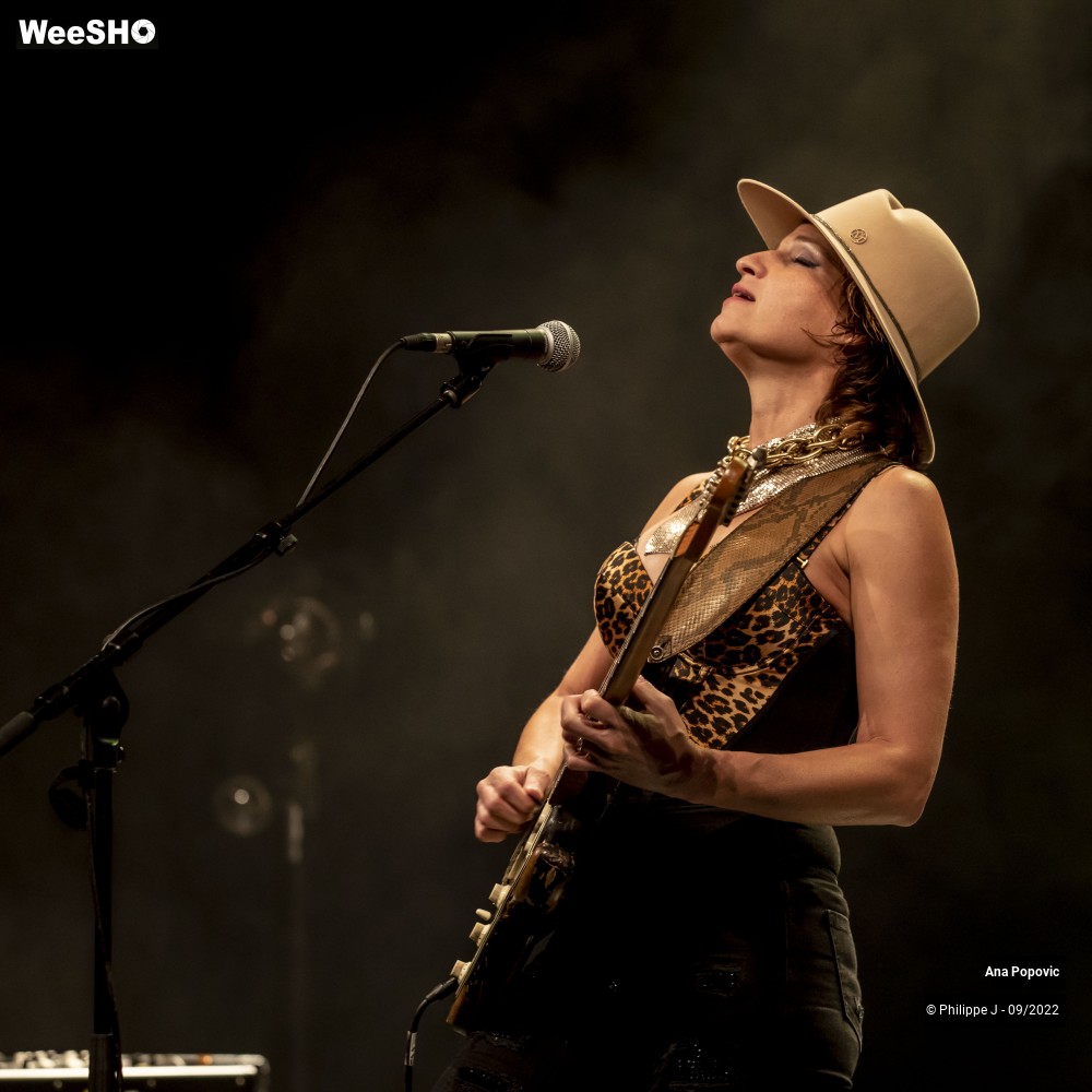 10/41 photos du spectacle Ana Popovic