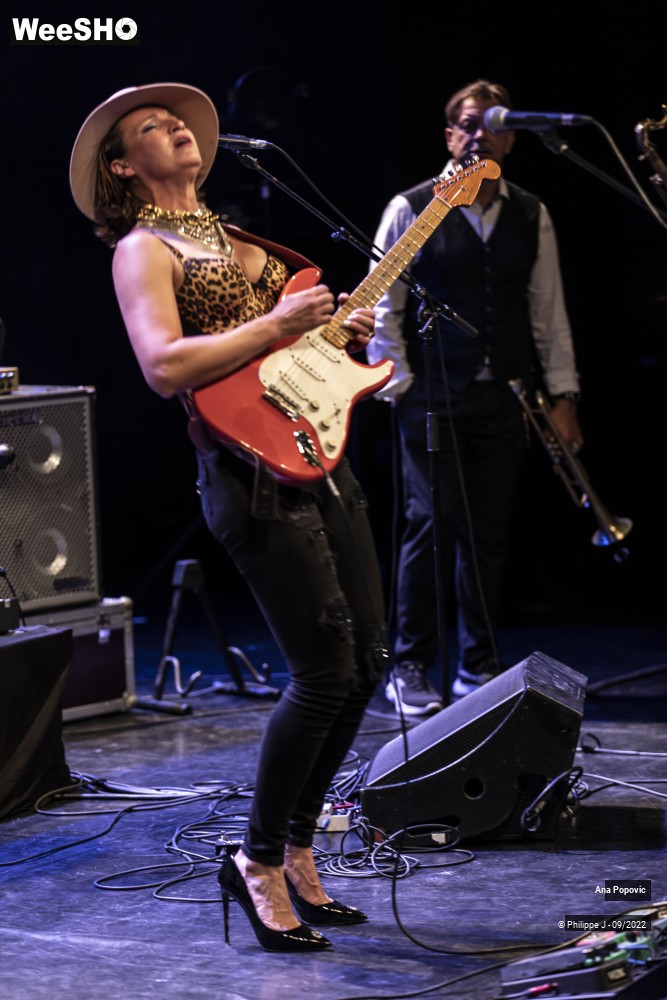 32/41 photos du spectacle Ana Popovic