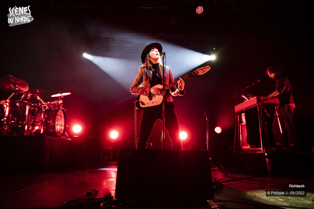 17/17 photos du spectacle Fishbach