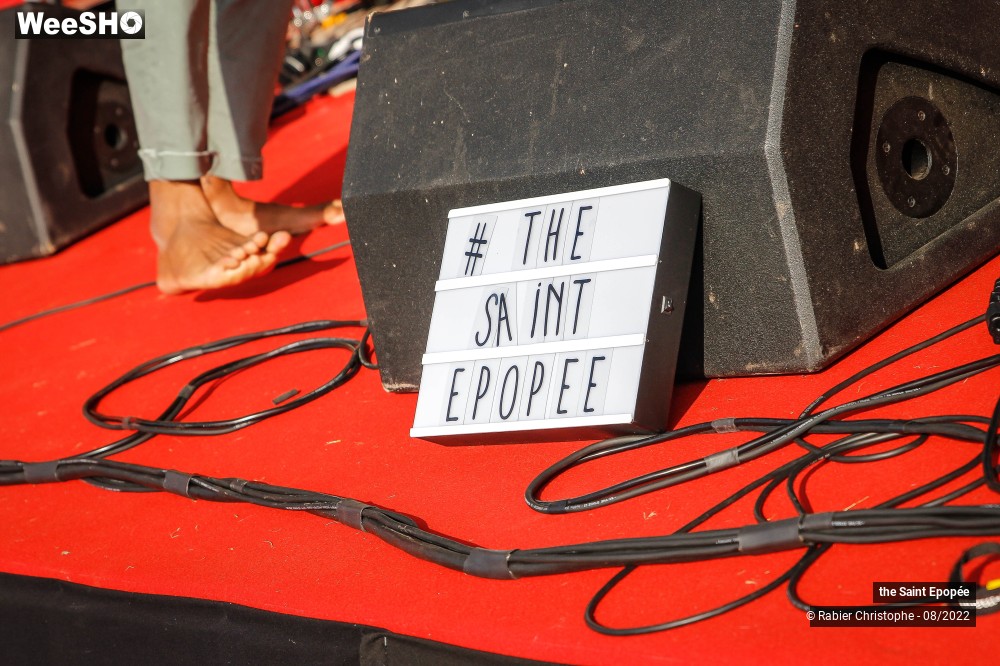 4/45 photos du spectacle the Saint Epopée