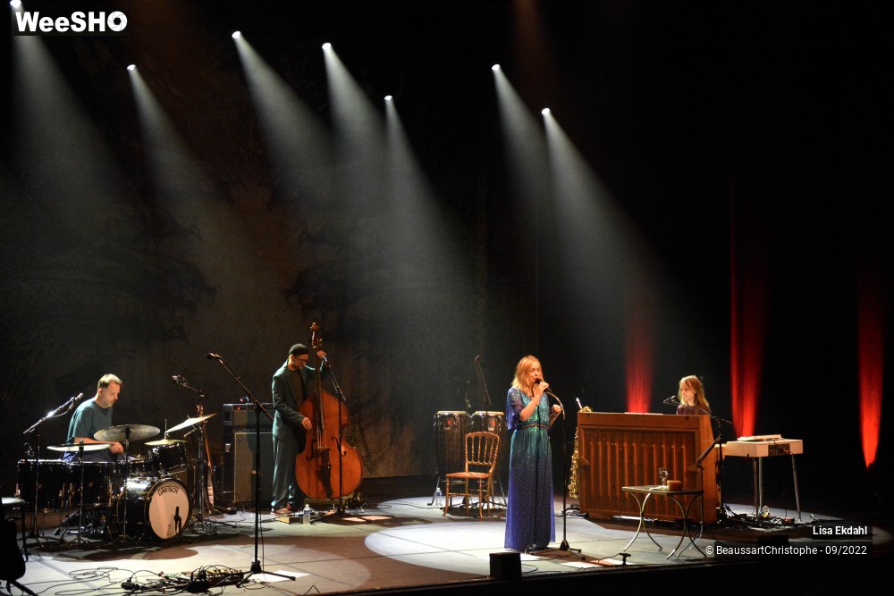 4/84 photos du spectacle Lisa Ekdahl