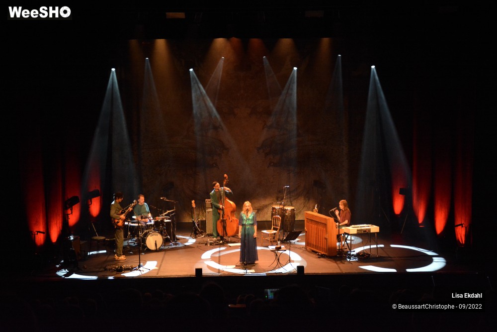 61/84 photos du spectacle Lisa Ekdahl